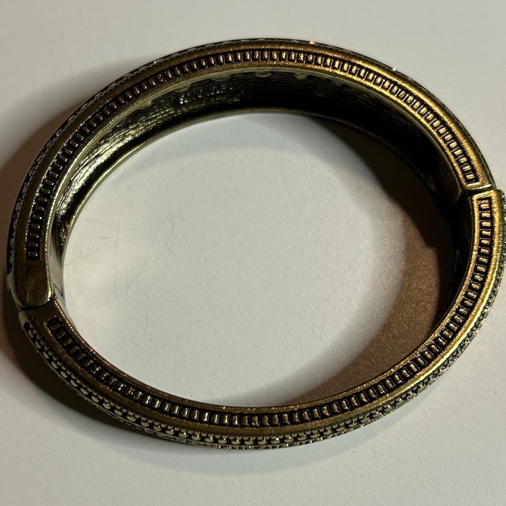 Heidi Daus Gold and Purple Ornate Bracelet - Picture 4 of 8